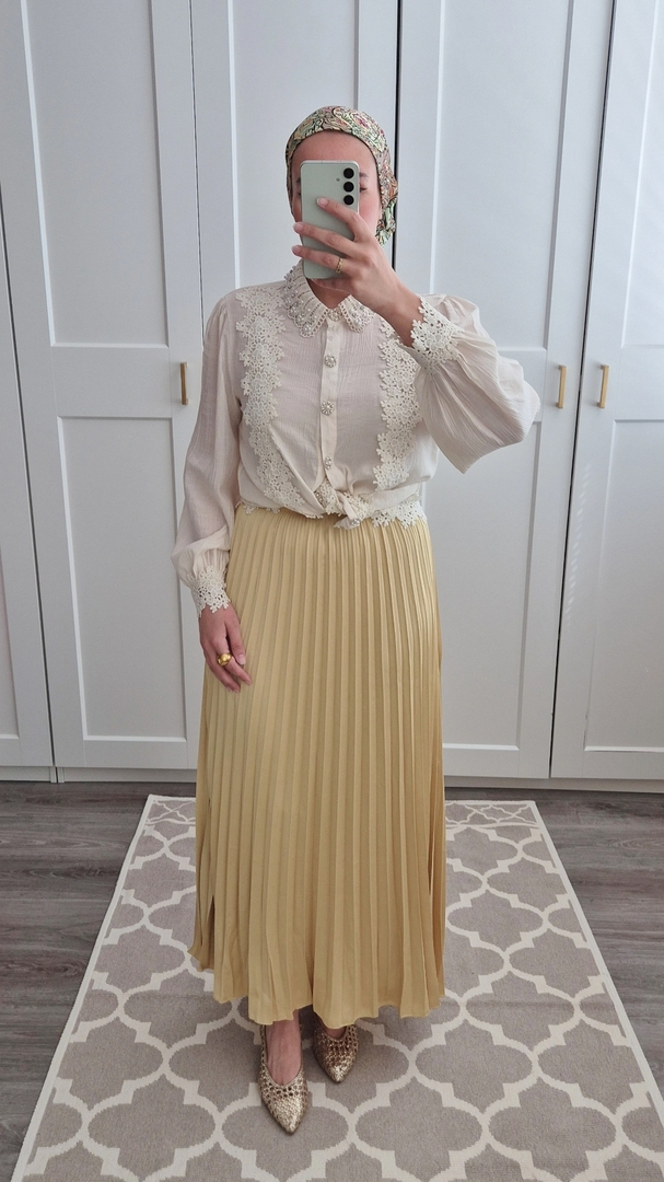 Rok Sarah