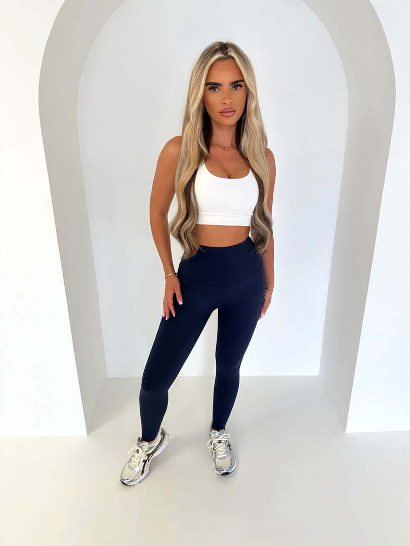 Essential Legging 
