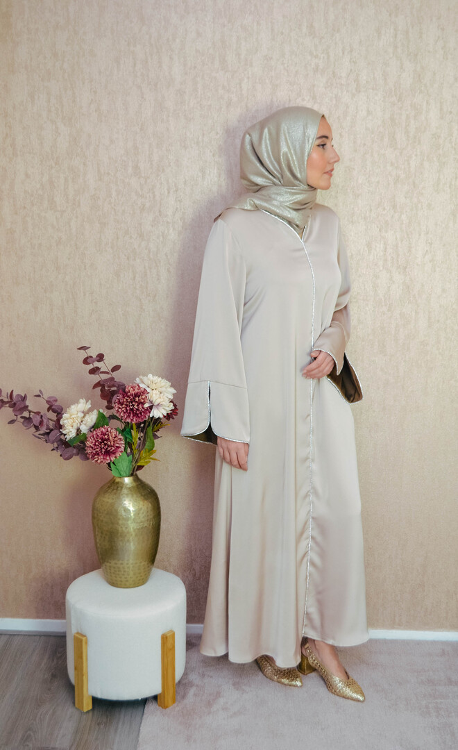 Abaya Sabreen