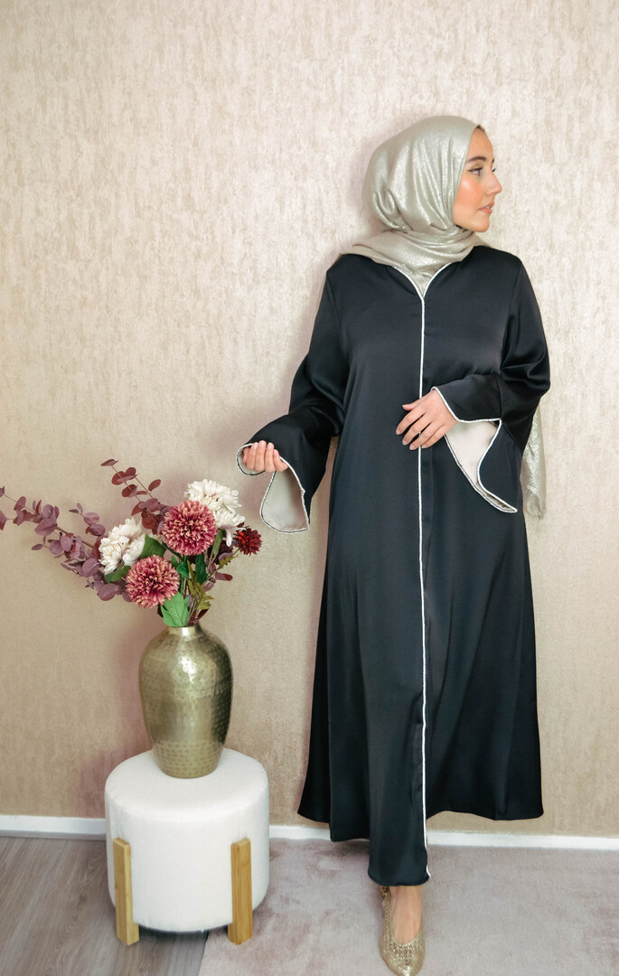 Abaya Sabreen