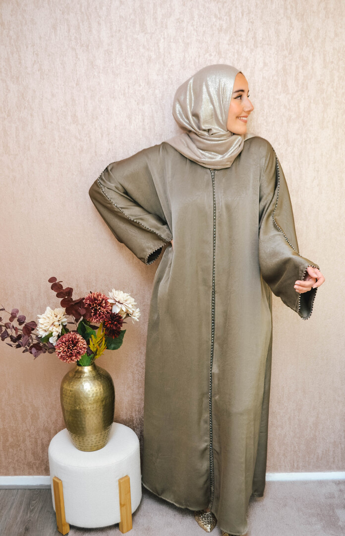 Abaya Maha 