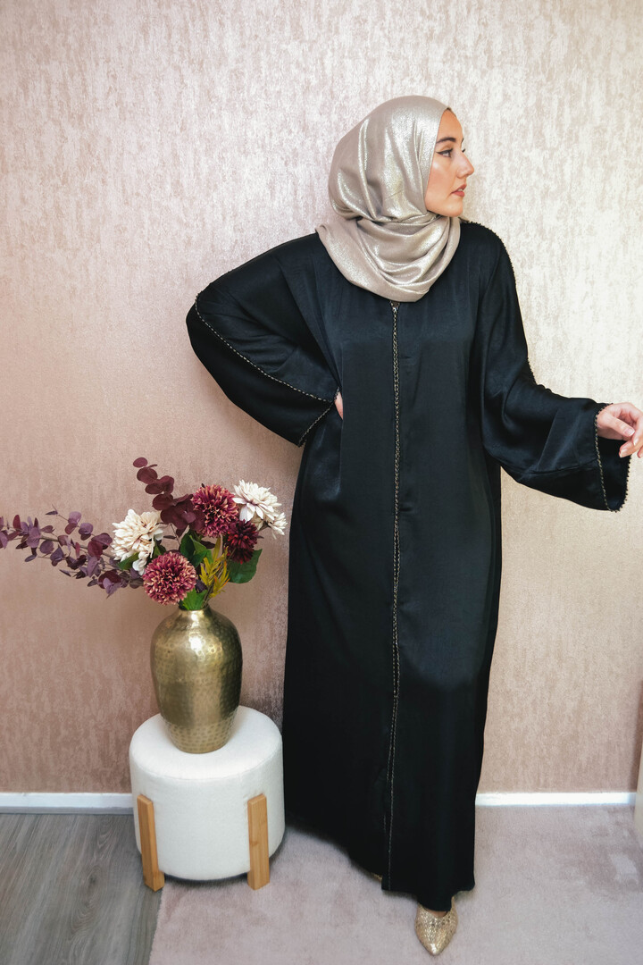 Abaya Maha 