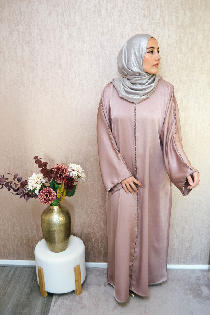 Abaya Maha 