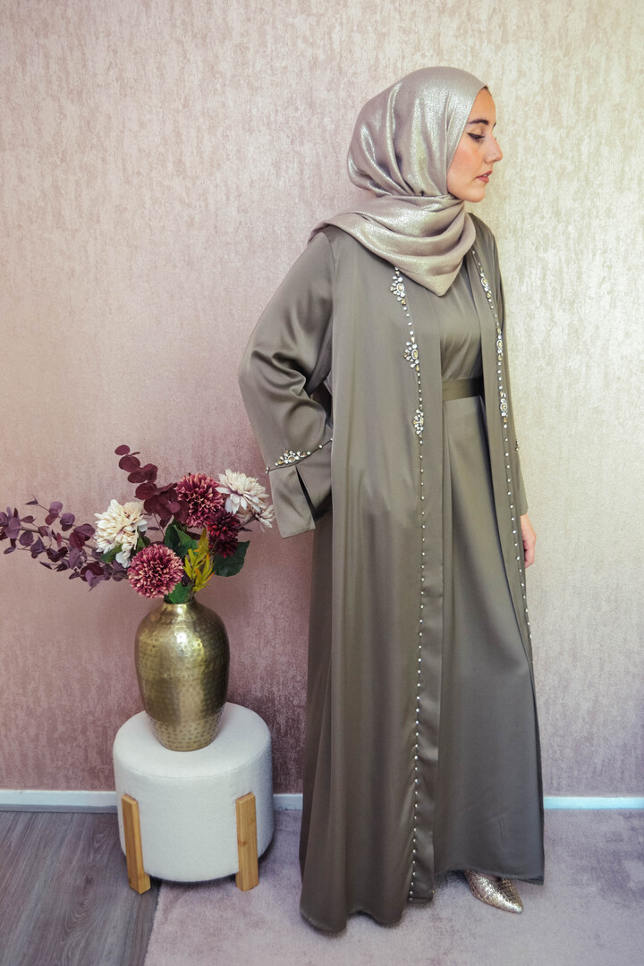 Abaya Asiya