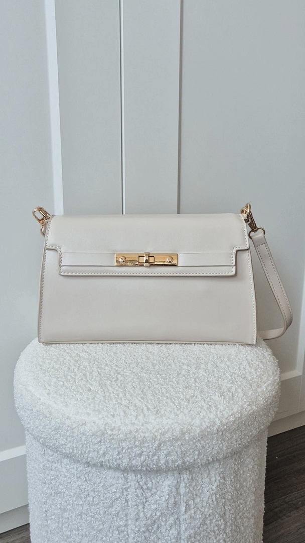 Tas Lucy
